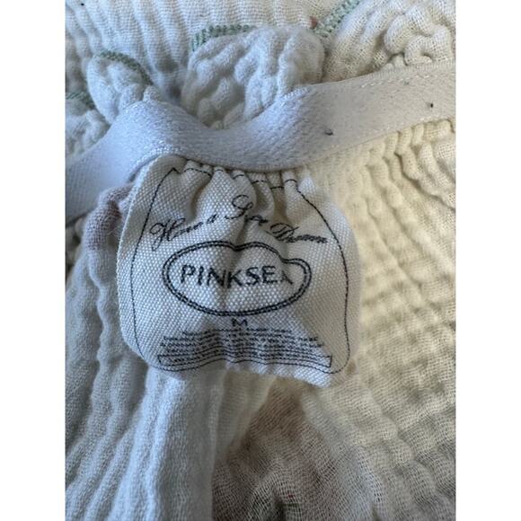 Gauzy Tank Top Ruffle Straps Babydoll Strawberries No Slip Straps ADORABLE - Picture 7 of 7